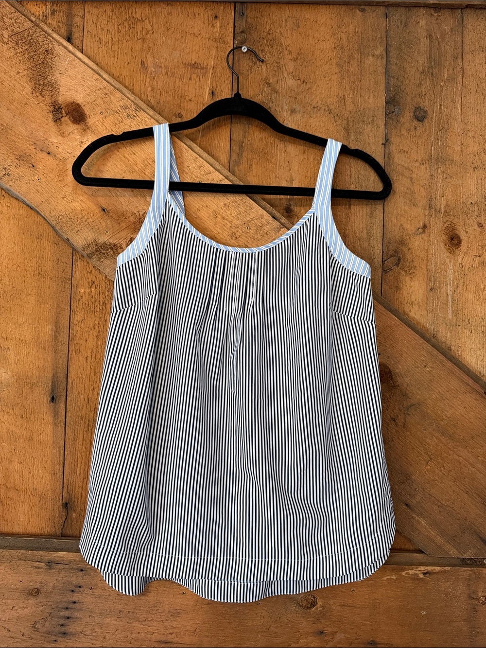 Lands End Navy White Striped Tank Camisole Top Womens Size 2 Pinstripe